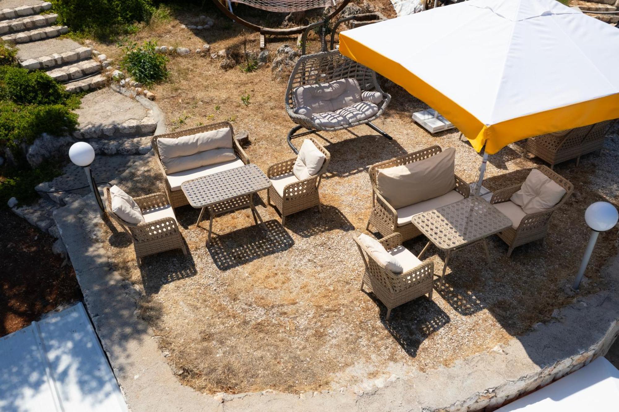 Greenbeach Hotel คัลคัน ภายนอก รูปภาพ